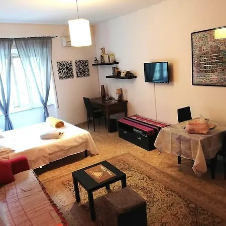 Apartment Casa Paco Grazioso Con Terrazza